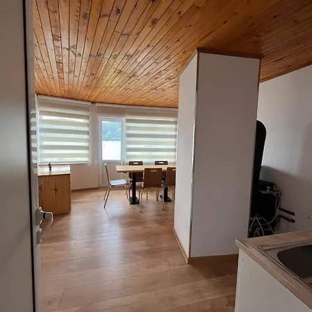 Maison d'hôtes еделвайс 3*