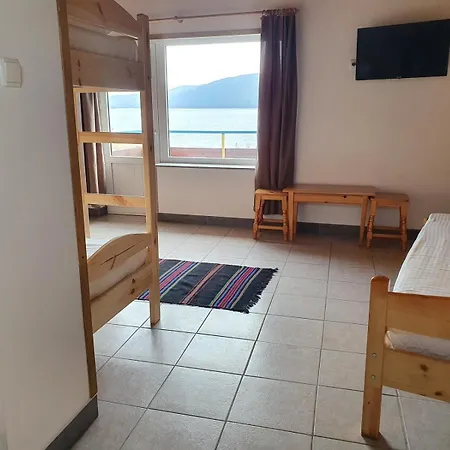 Maison d'hôtes еделвайс 3*